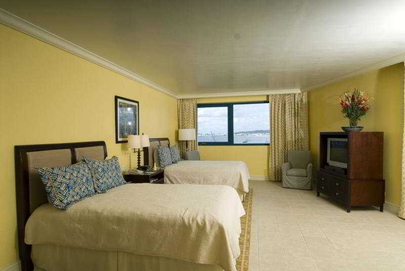 hotel-thumb