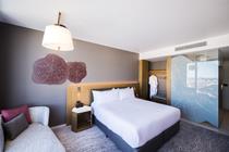 hotel-thumb